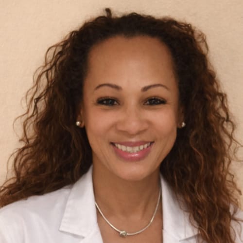 Headshot of Elaine Maloney, APRN