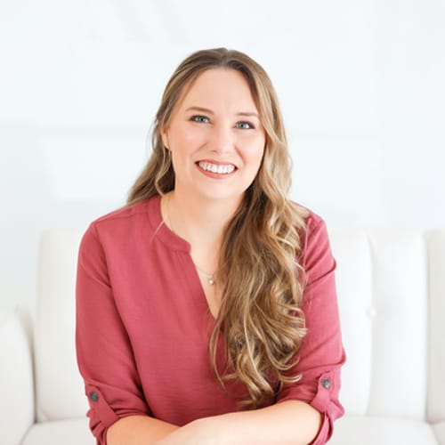 Headshot of Keely Johnson, PSYCHOLOGIST