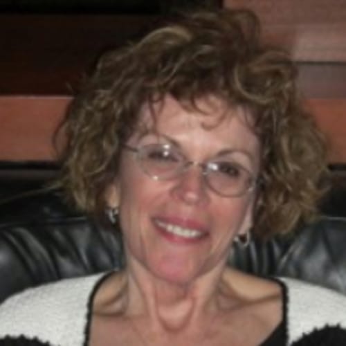 Headshot of Marilyn Bogash, LPC