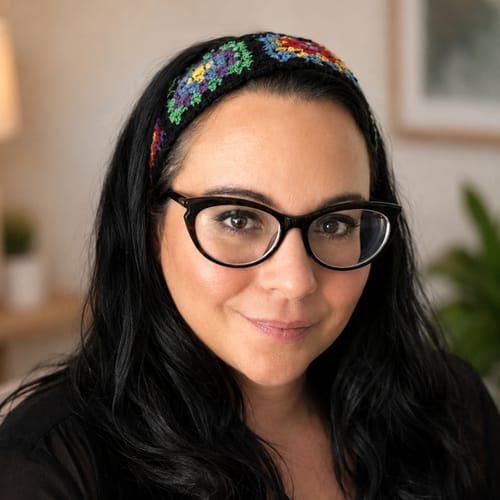 Headshot of Gara Bowley, LPCC