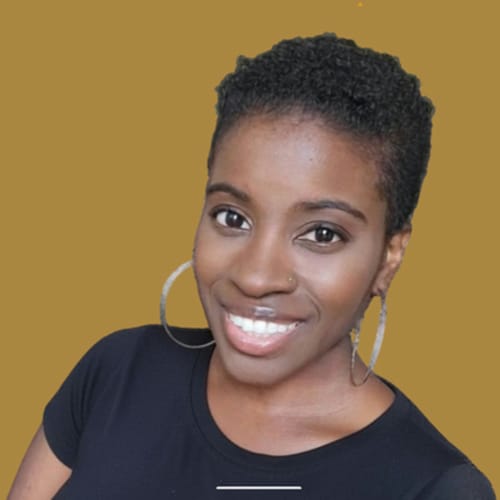 Headshot of Lynn Lewis, LPC