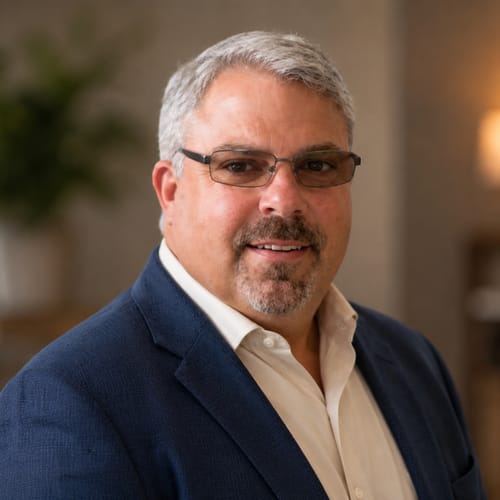 Headshot of William Gonzalez, LCSW