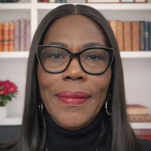 Headshot of Evelyn Ebere Erims, APRN_CNP