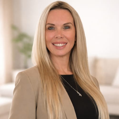 Headshot of Carisa Peeples, APRN_CNP