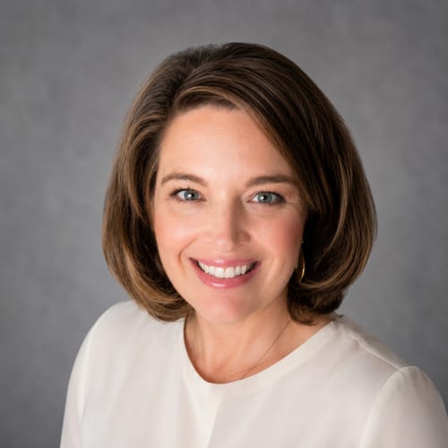 Headshot of Jennifer Simas, NP