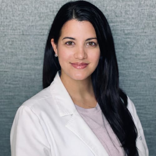 Headshot of Milvia Tellez, APRN