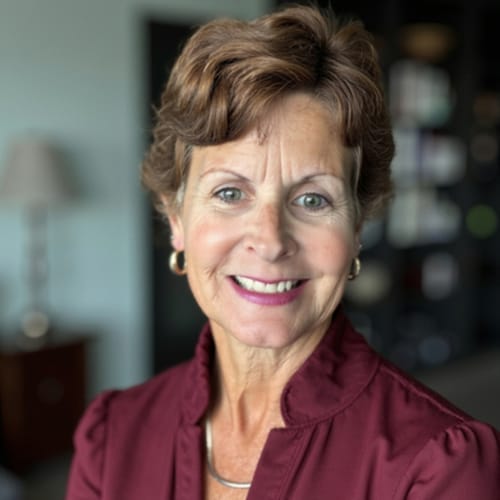Headshot of Lori Aaron-Brass, LICSW
