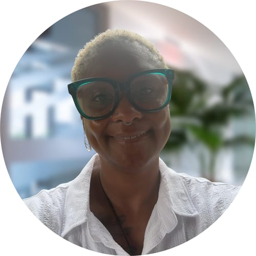 Headshot of Syrita Braswell-O'Neal, LPC