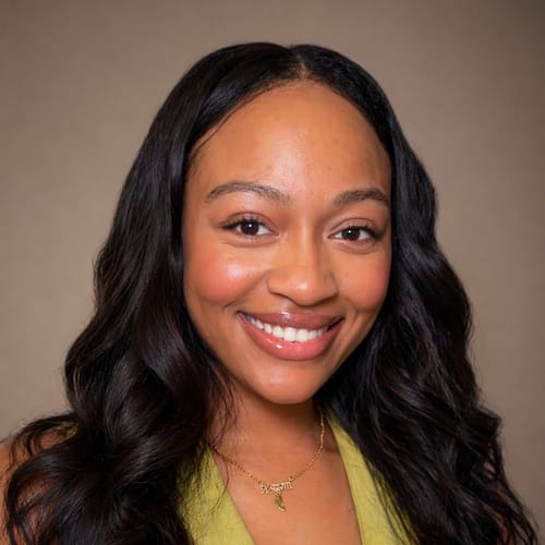 Headshot of Tierra Howard, LPC