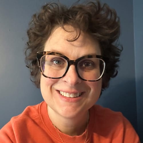 Headshot of Tracy Bolyard, LICSW