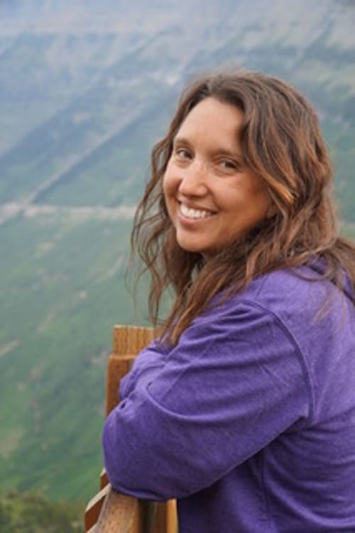 Headshot of Amber Spotten, LPC
