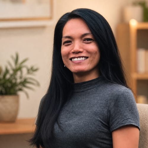 Headshot of Josie Acob-Laurence, LCSW