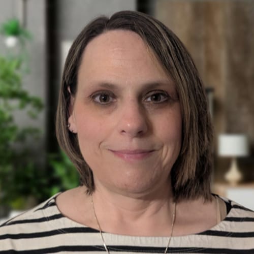 Headshot of Susan McNorton, LPCC