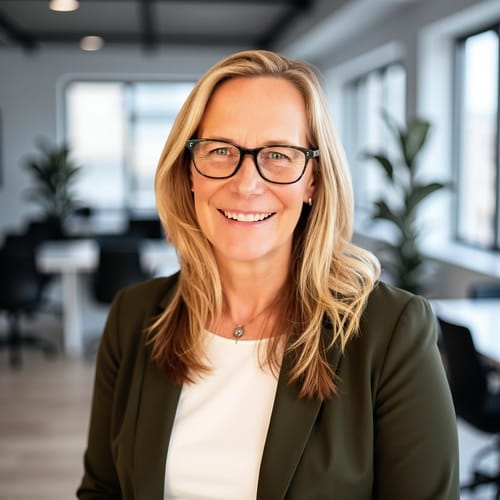 Headshot of Lisa Livermore, LMHC
