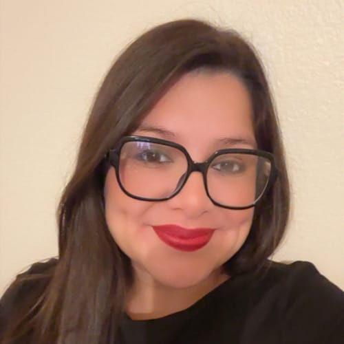 Headshot of Julissa Bravo, LCSW_OUT_OF_STATE