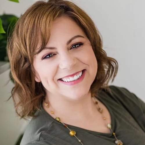 Headshot of Paula Elkin, LCPC