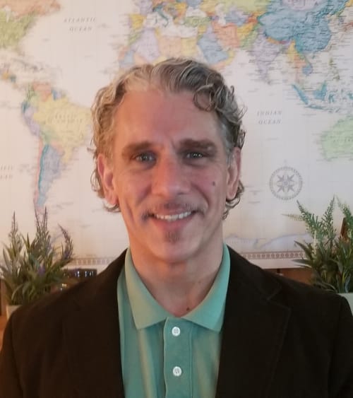 Headshot of Paul Pasternak, LMHC