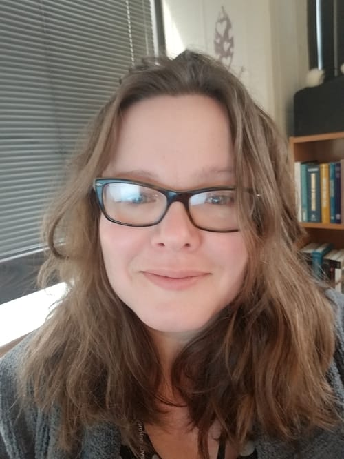 Headshot of Charity Olson, LMFT