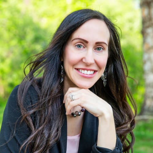 Headshot of Erica Rurak, MFT