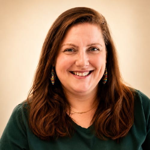 Headshot of Jamie Lippincott, LPC