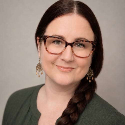 Headshot of Amanda Smith, LPC