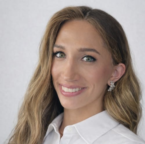 Headshot of Kayla Schuman, LMHC