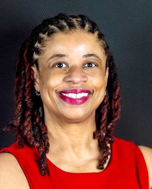 Headshot of Vania Johnson, LCSW