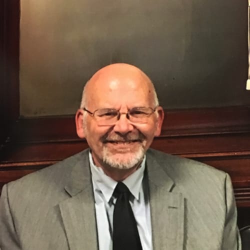 Headshot of Glen Ensinger, LPC