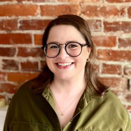 Headshot of Brittany Cabot, APN