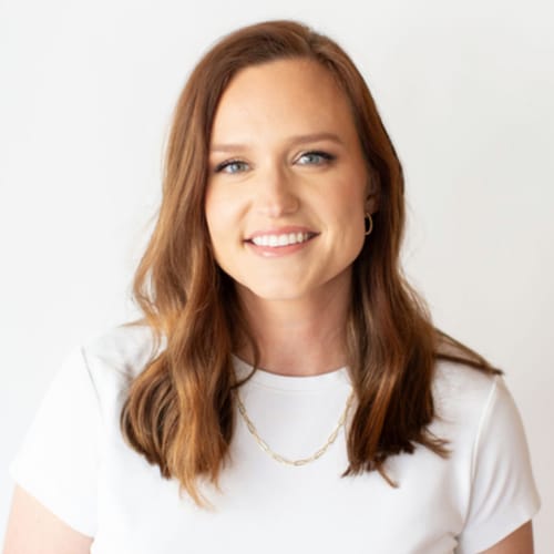 Headshot of Shelby Elder, APRN