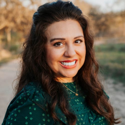 Headshot of Belinda Webber, LMFT