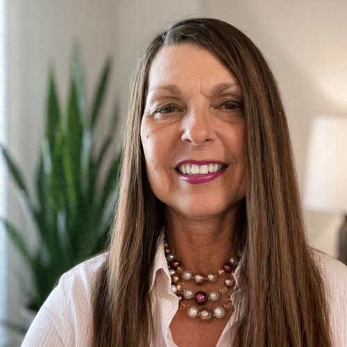 Headshot of Carol Alexander, LPC