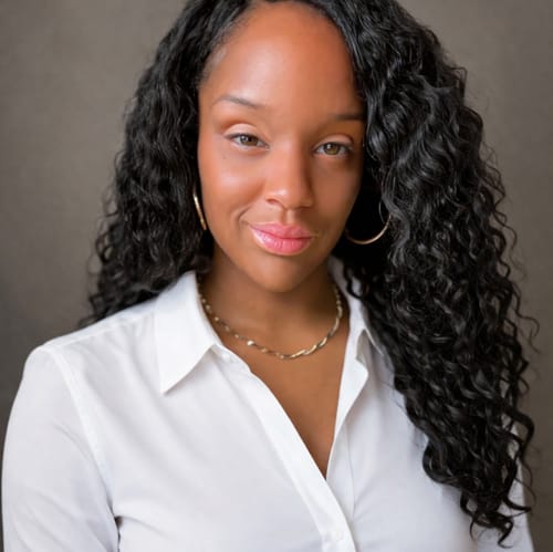 Headshot of Erin Hurde, LCSW