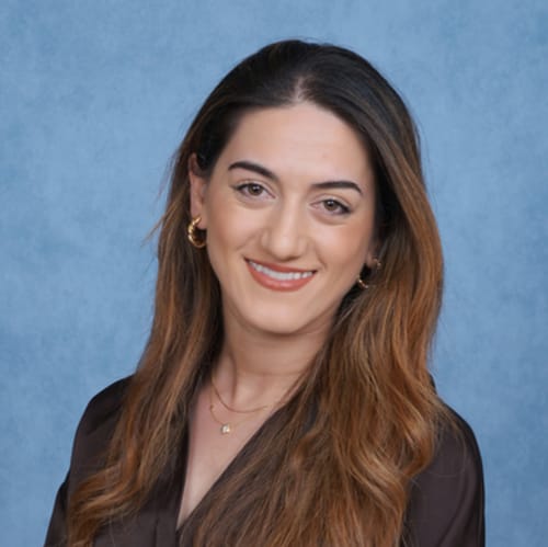Headshot of Ani Muradyan, LMFT