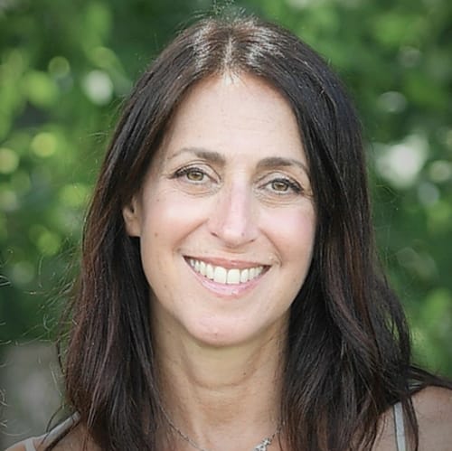 Headshot of Valerie Gutman, LCSW