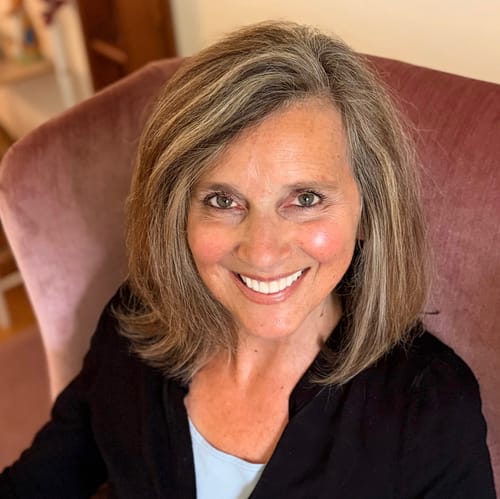 Headshot of Beth Tamborski, LPC