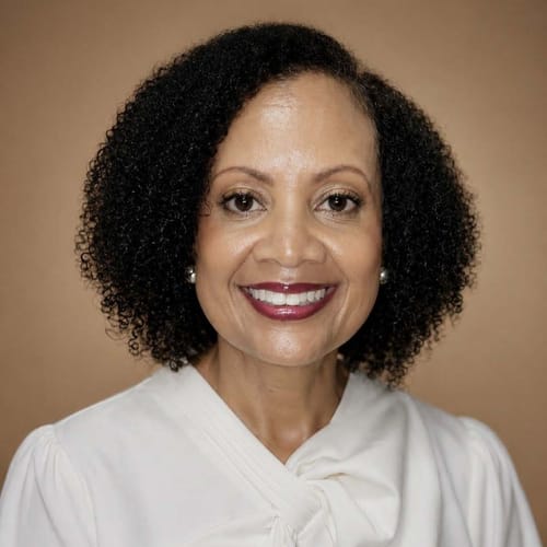 Headshot of Dee Moore, LCSW