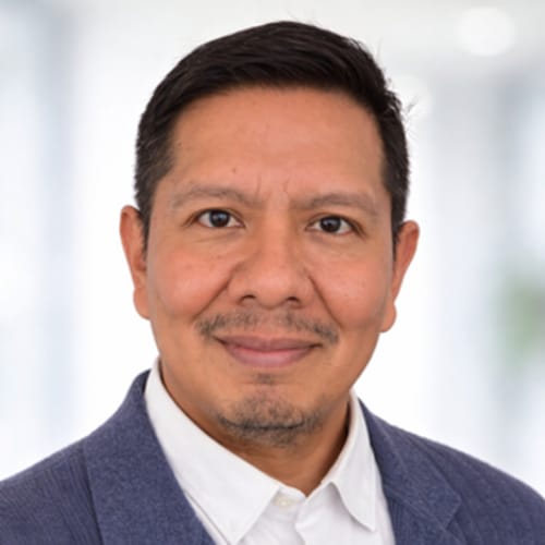 Headshot of Steven Girty, LCSW