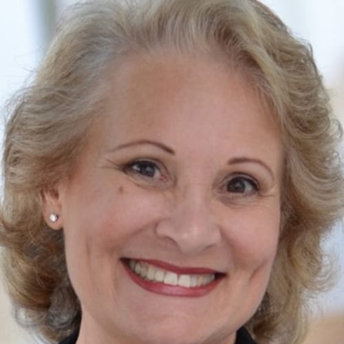 Headshot of Carol Polevoi, LMFT