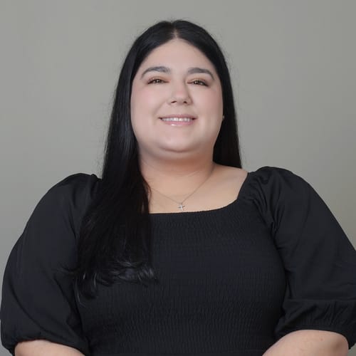 Headshot of Catalina Vega, LMHC