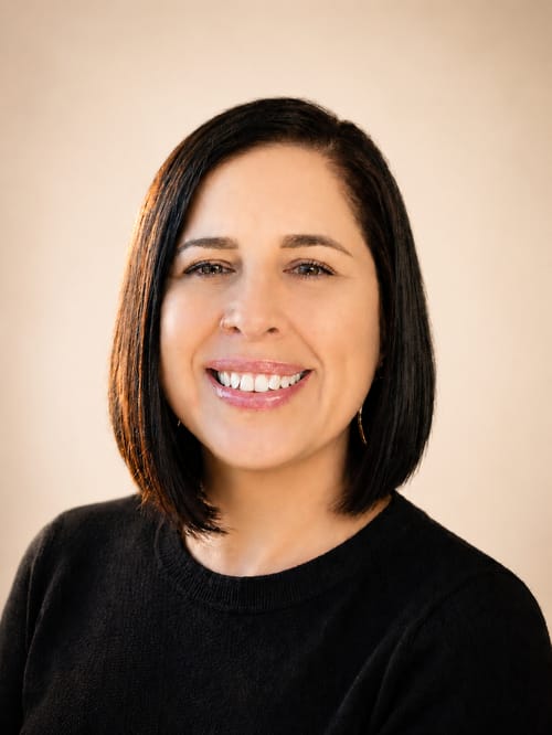 Headshot of Liz Crayton, LCSW