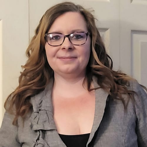 Headshot of Melissa Jones, LMHC