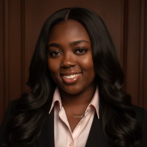 Headshot of Tianna Moore, LMHC