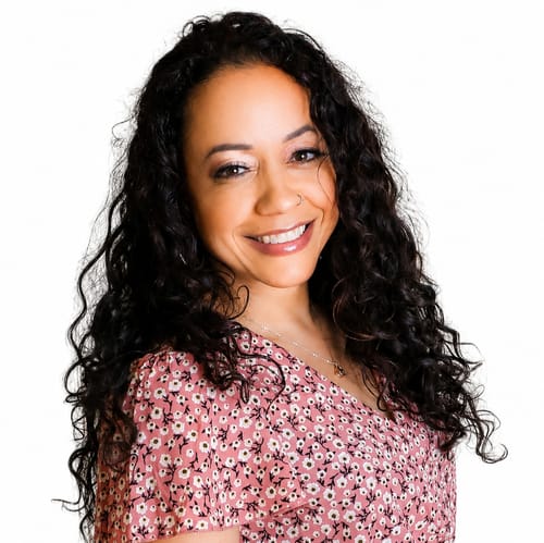 Headshot of Alma Ramos Rivera, LICSW