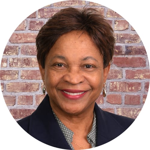 Headshot of Wanda Crawford, LCSW