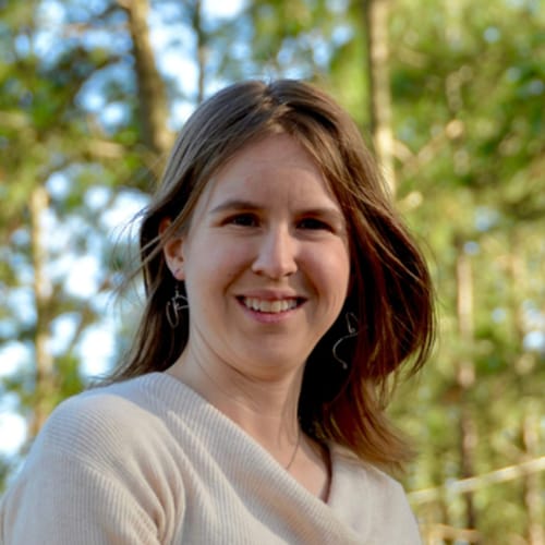 Headshot of Kelly Rossi, LCSW