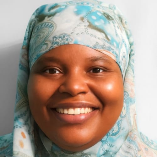 Headshot of Maryam Saleem, LCSW