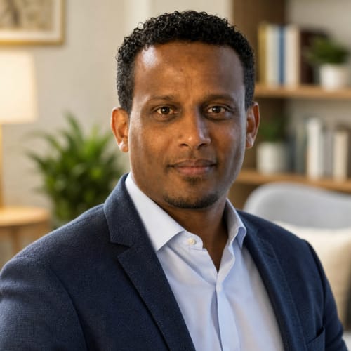 Headshot of Yohannes Wolde, APRN_CNP