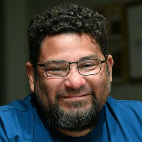 Headshot of Victor Cotto, LPC