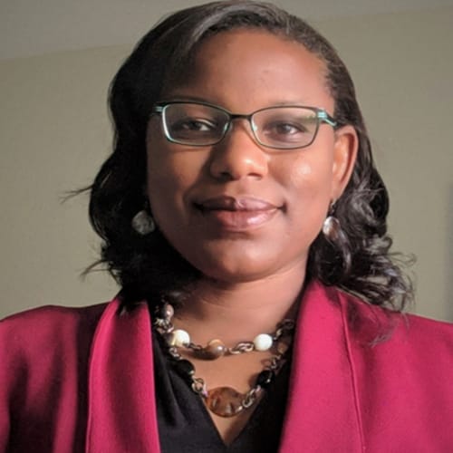 Headshot of Teela Davis, LMFT